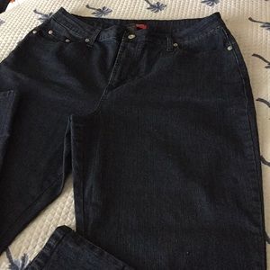 Woman jeans size 14 W very stretchy